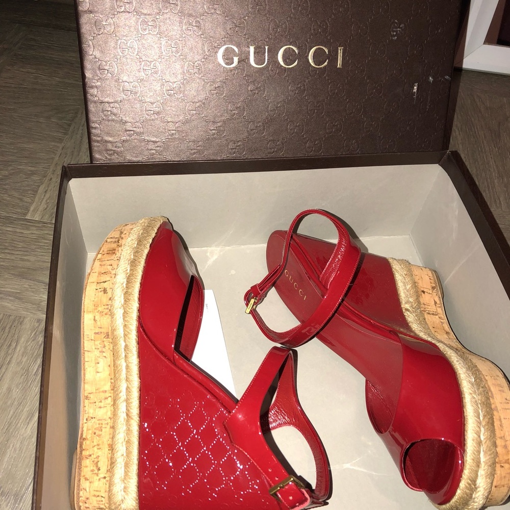 Gucci wedges